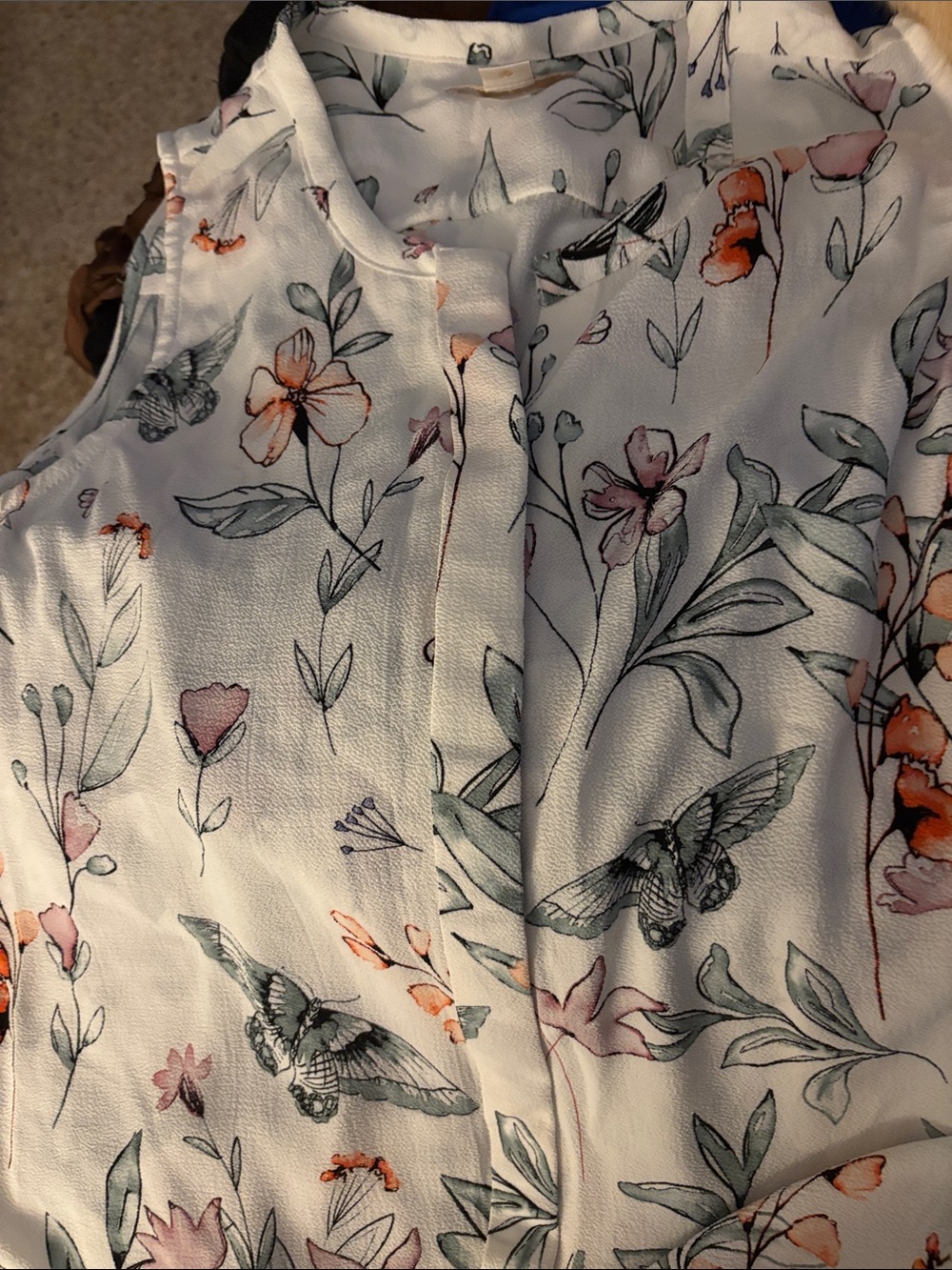 Women's White Floral Sleeveless Blouse - Lightweight Printed Top